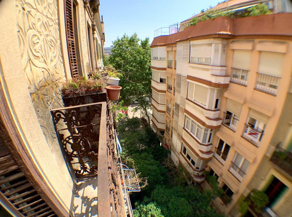 Apartments Gaudi Barselona Dış mekan fotoğraf